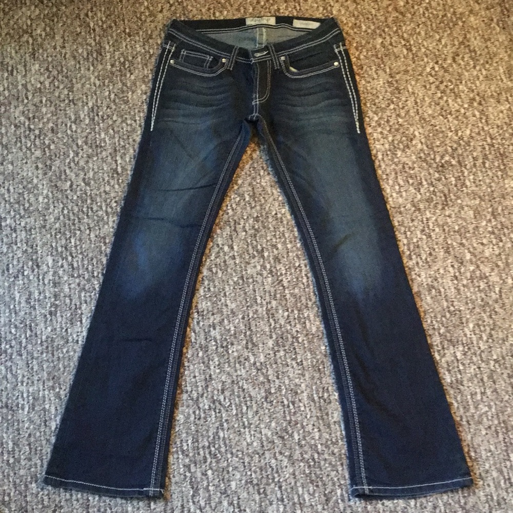 DAYTRIP JEANS- LIKE NEW
